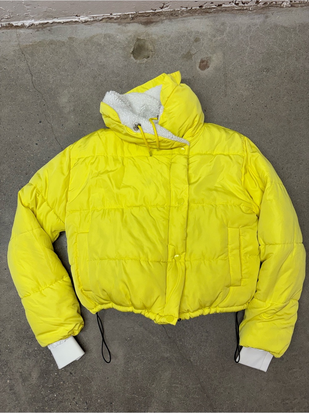 BDG urban outfitters yellow Marlow Puffer Jacket